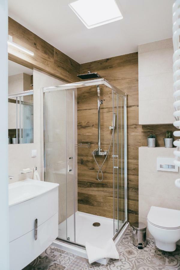 Eight Lux View In Old Town And Free Parking Apartment Krakow Exterior photo