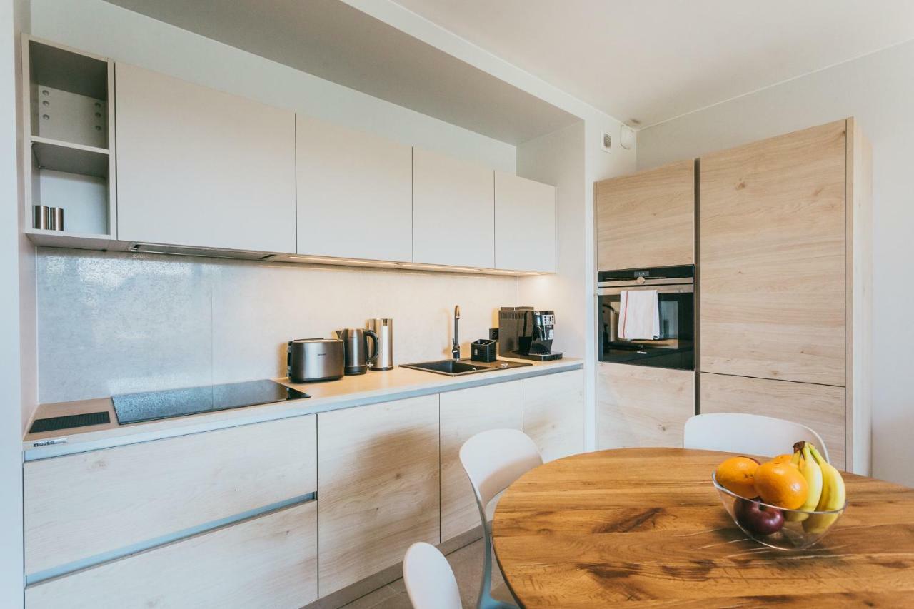 Eight Lux View In Old Town And Free Parking Apartment Krakow Exterior photo